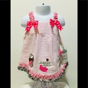 NWT Rare Editions Button Back 2 Piece Short Set